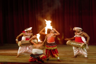 Dancer | chauffeuremillankatours.com