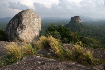 Polonnaruwa Emil Lanka | chauffeuremillankatours.com