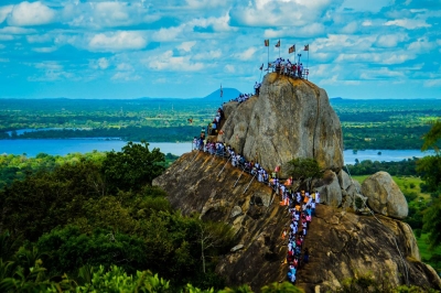 Mihintale | chauffeuremillankatours.com