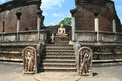 Polonnaruwa Kingdom | chauffeuremillankatours.com