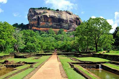 Sigiriya | chauffeuremillankatours.com